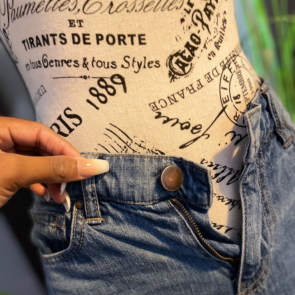 Ripped Jean shorts